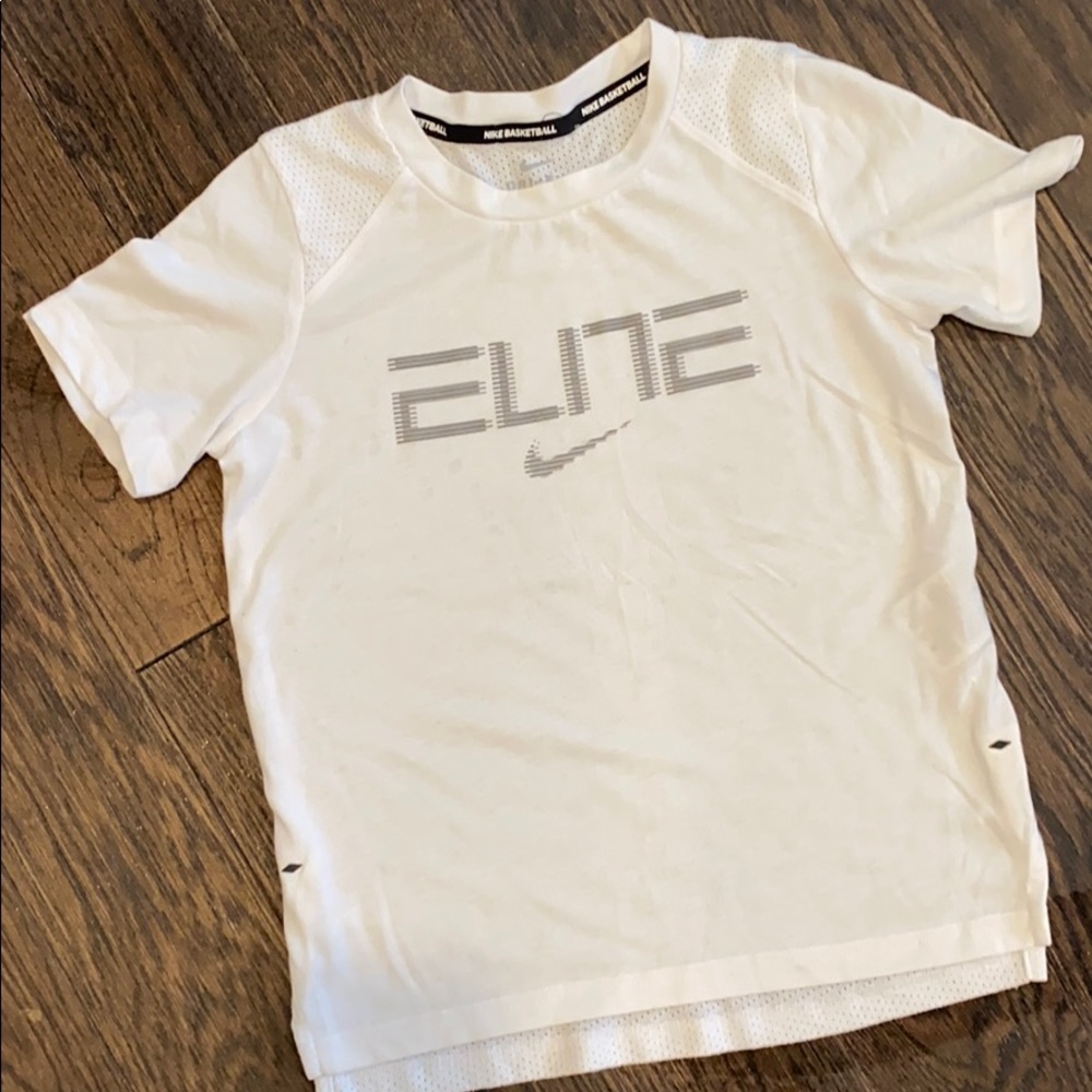 Boys Nike Elite tee